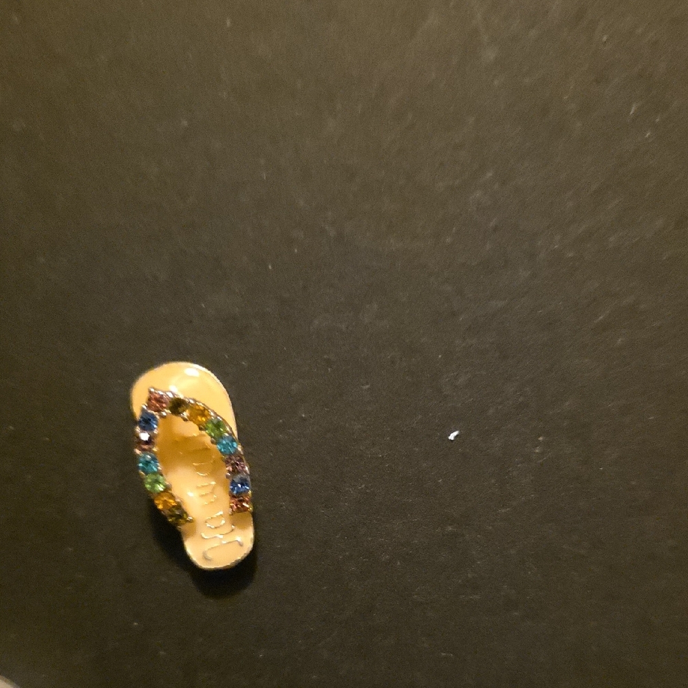 Source Unknown Multicolor Flip-Flop Necklace Pendant
